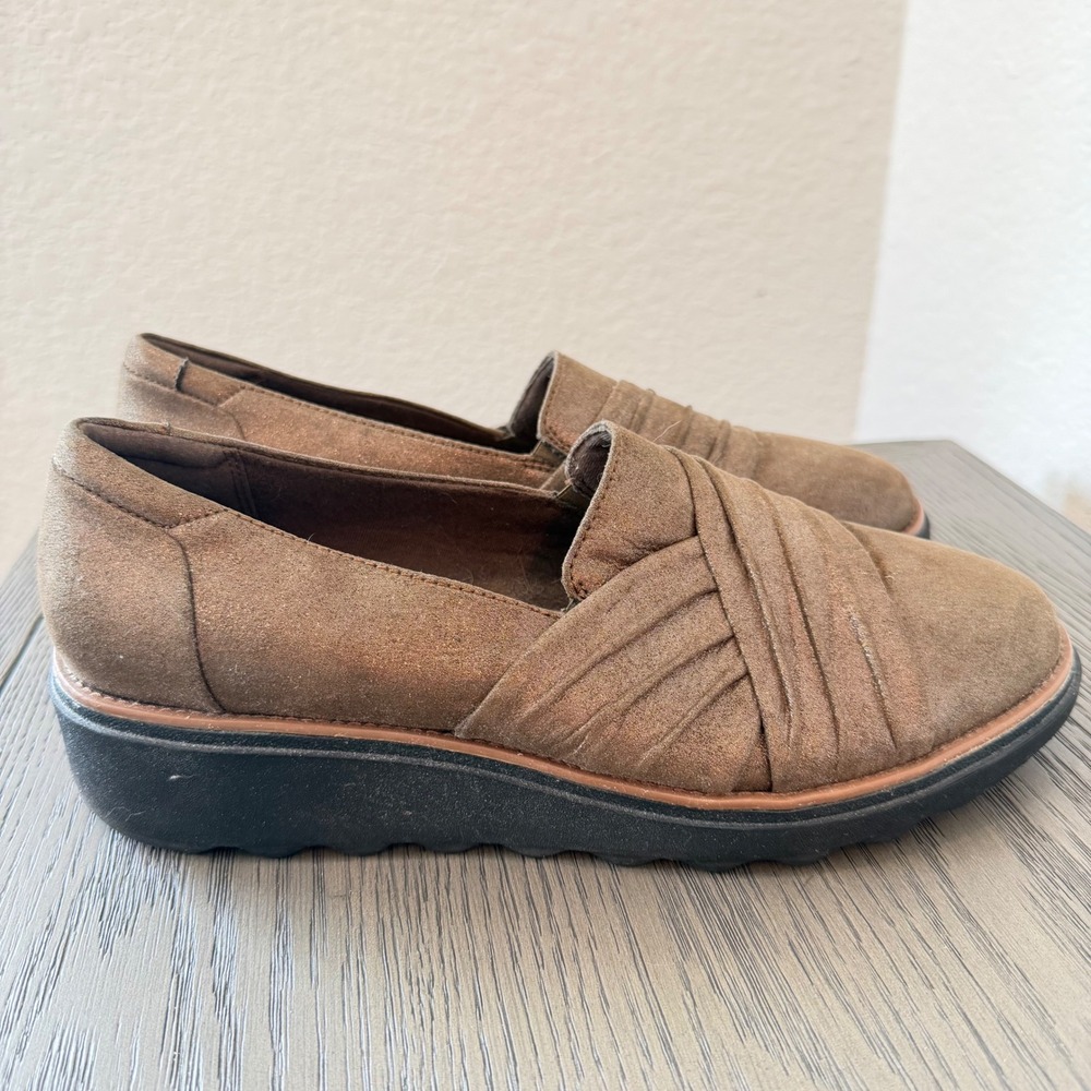 Clarks Collection Womens 11 W Bronze Metallic Shimmer Pleated Slip On Loafers